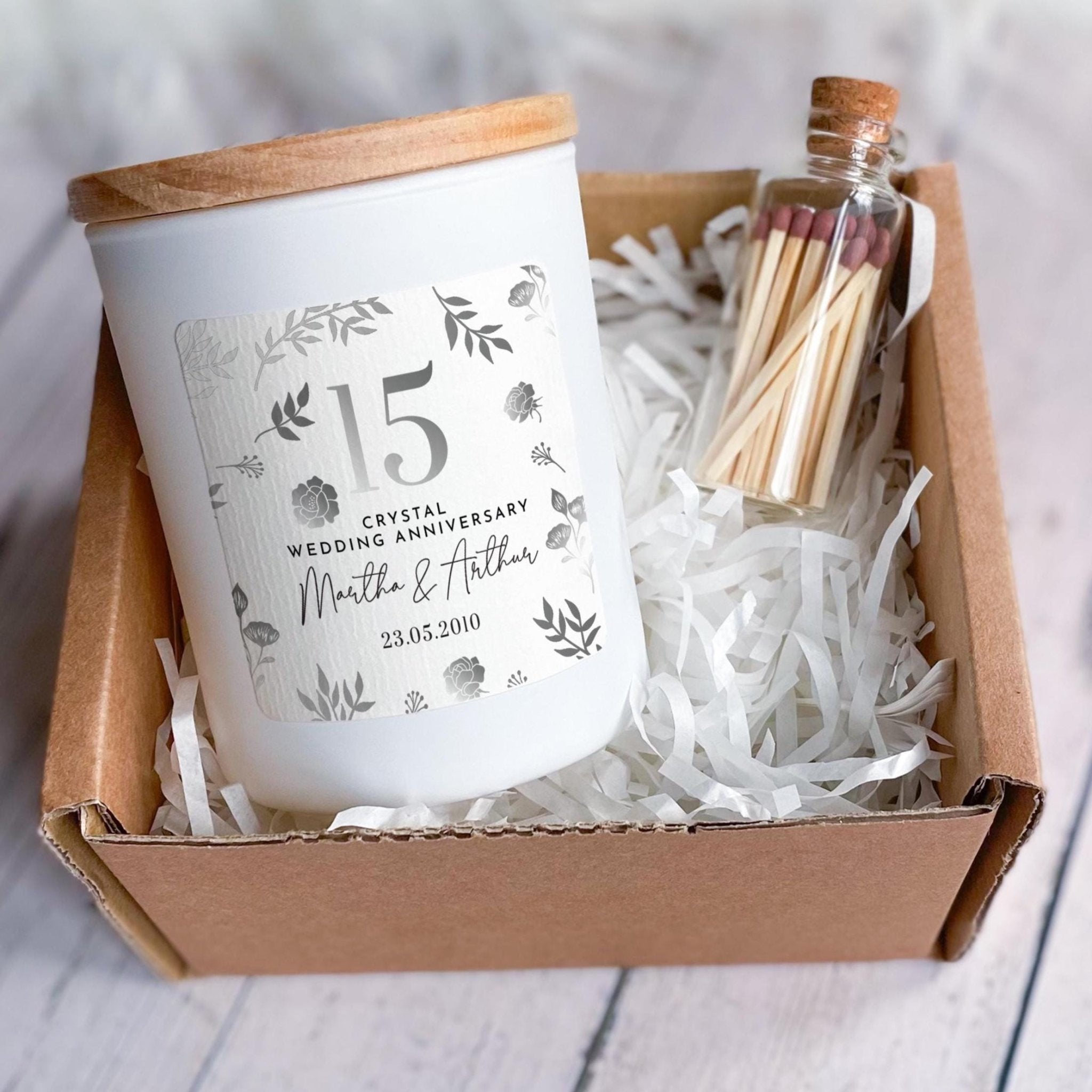 15th Crystal Wedding Anniversary Candle Personalised Gift for Couples with Names & Date Romantic Gift for Parents Mum Dad Grandparents