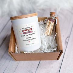 Funny Valentines Day Candle Gift Set for Boyfriend Girlfriend Fiancé Complete Stranger from the Internet Scented Online Relationship Her Him
