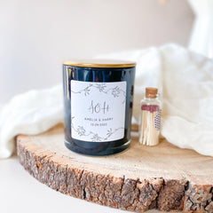 Minimal Wedding Candle Gift Engagement Anniversary Keepsake Couple Present Elegant Personalised Candle for Newlyweds Mr & Mrs Housewarming