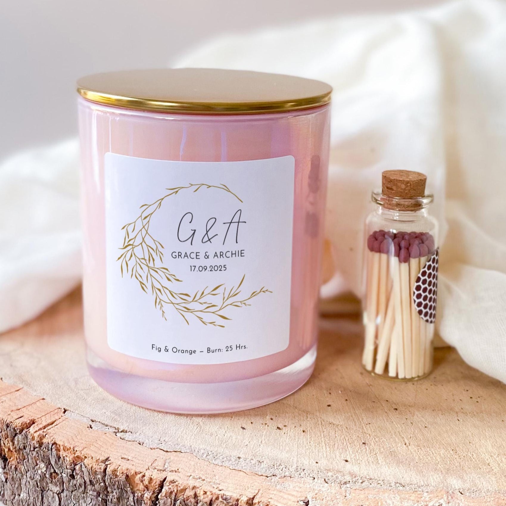 Personalised Engagement Gift Candle Couple Initials Keepsake Wedding Gift for Engaged Friends, Fiance, Fiancee Custom Date Candle