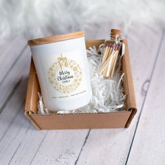 Personalised Christmas Scented Candle Gift Box for Her Him, Gold Christmas Wreath, Cosy Stylish Unique Vegan Xmas Present, Hygge Gift happyinky