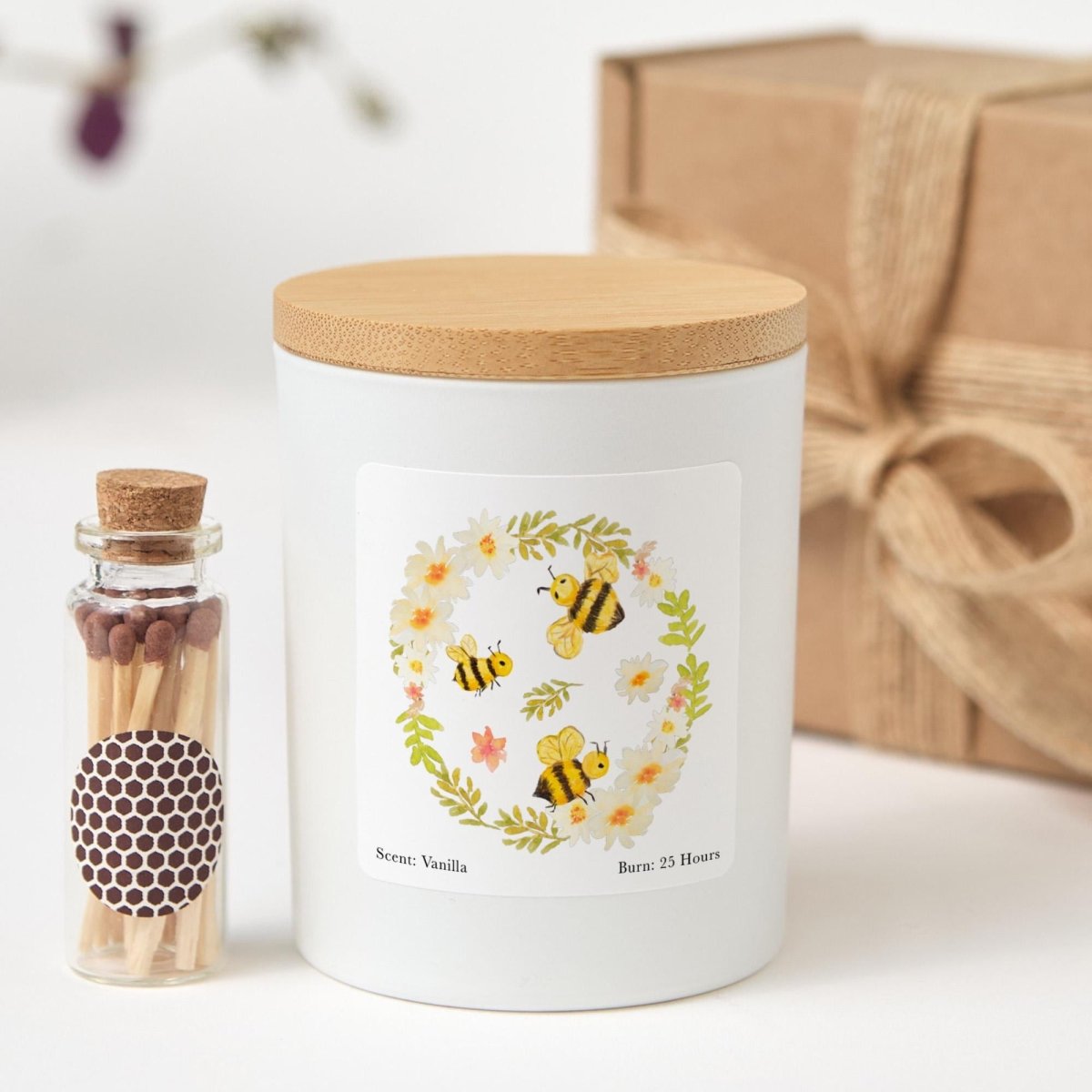 Botanical Soy Wax Candle, Bumble Bee Home Decor, Floral, Vanilla Scent, Nature Lover Gift