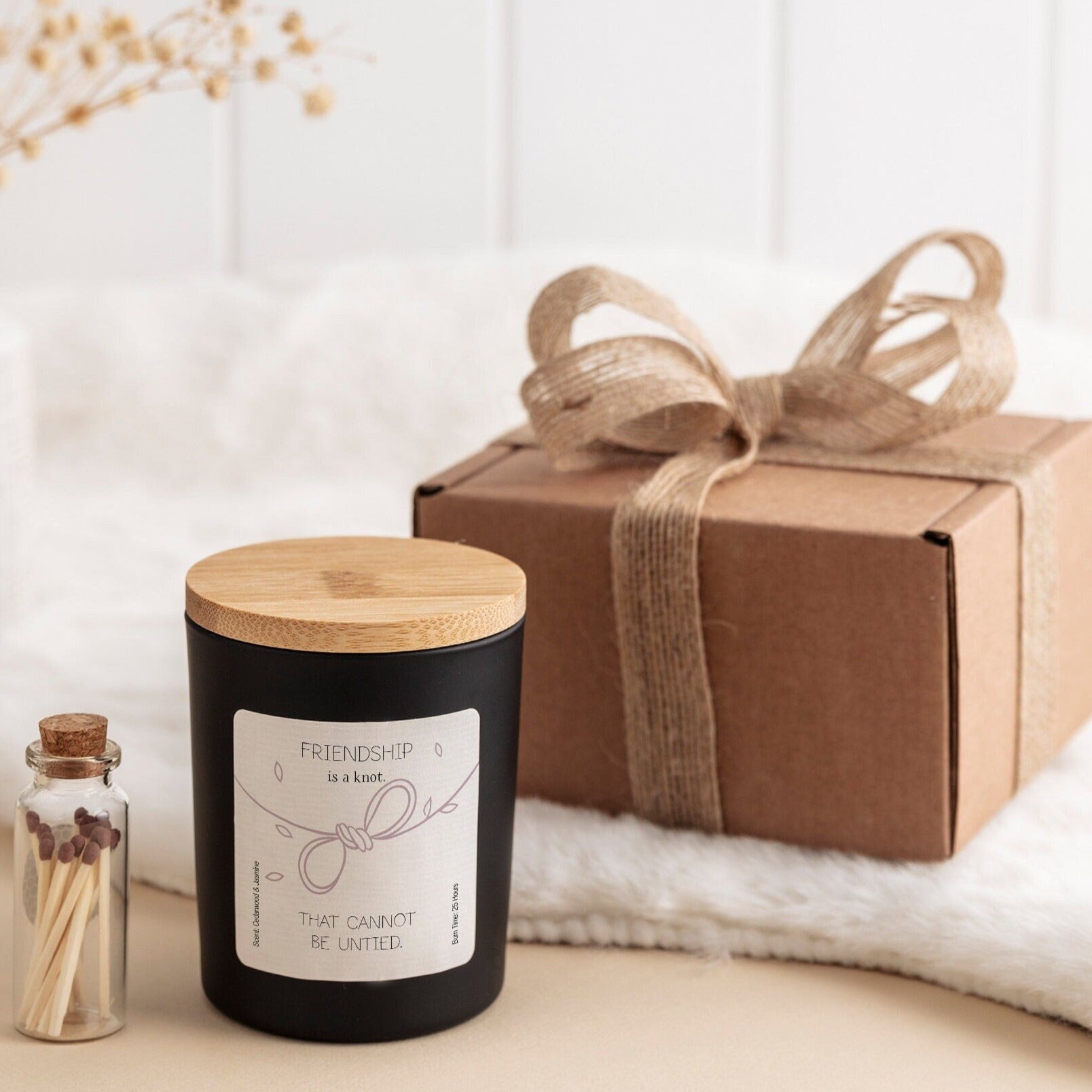 Friendship Is A Knot That Cannot Be Untied Scented Candle Gift, Best friend Christmas Birthday Gift, Xmas present, Far Away Gift