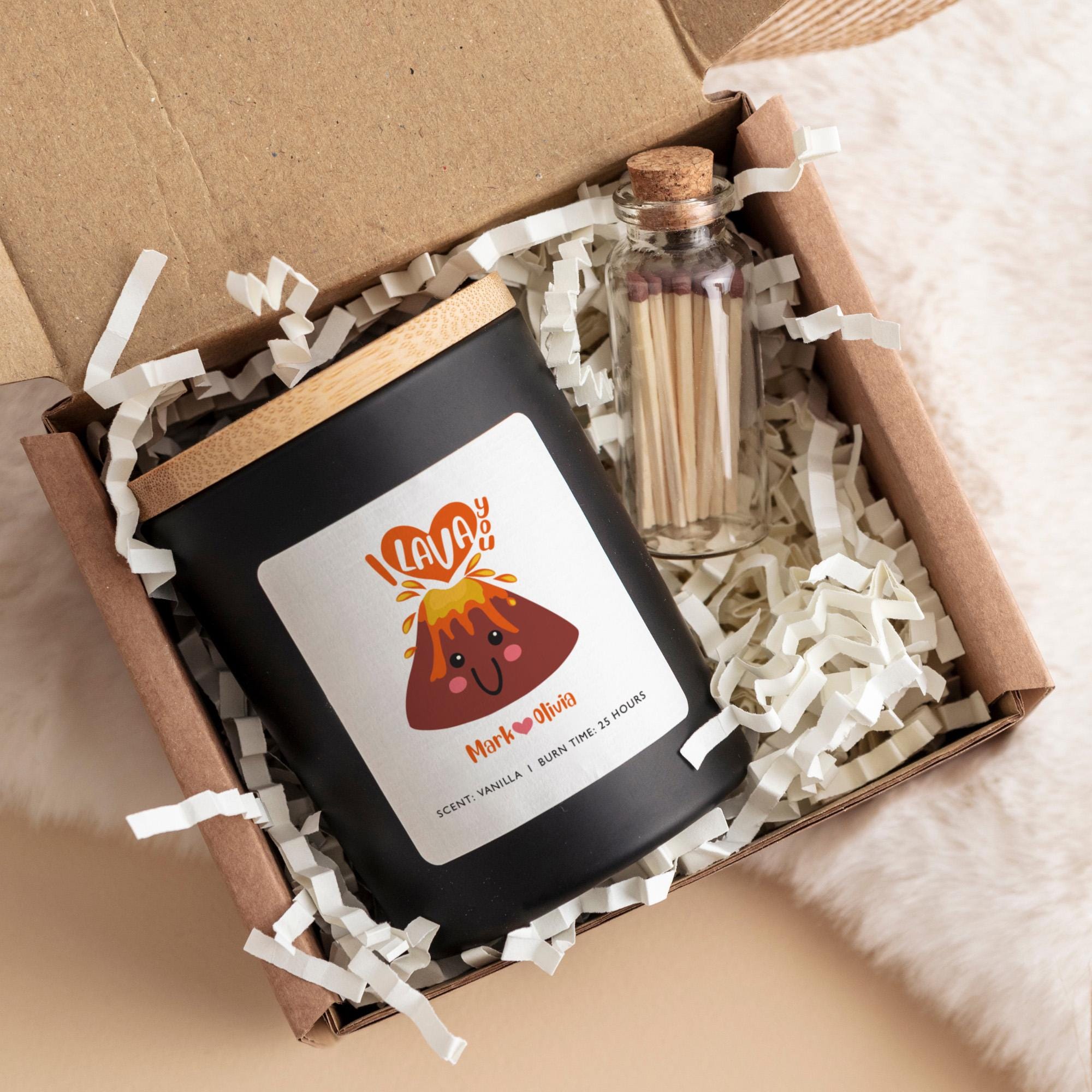 Funny Scented candle gift with personalised names for Girlfriend Fiance Wife I Lava You Fun Valentine's Day Birthday Anniversary Present
