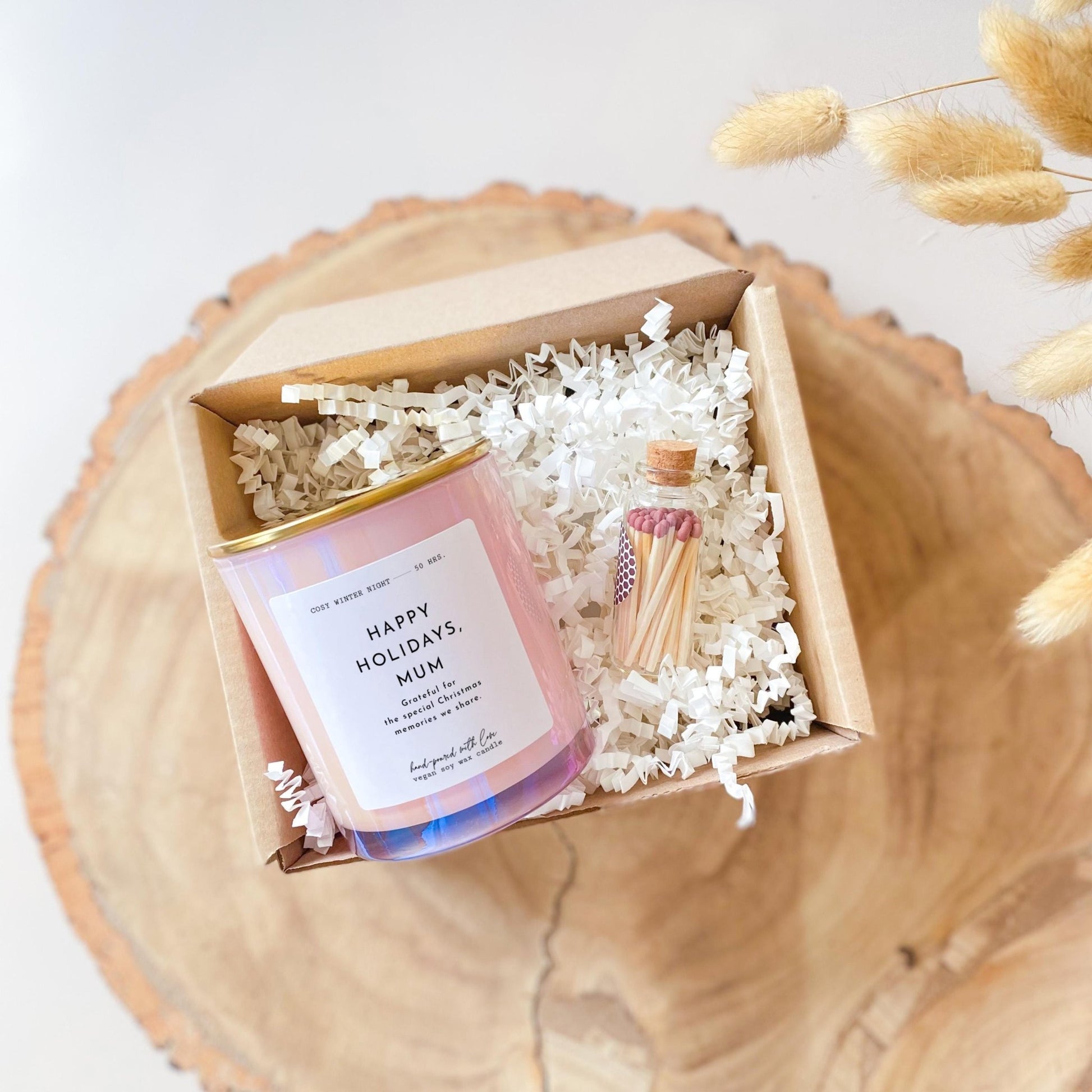 Happy holidays mum scented candle with metal lid and matches jar Gift for mummy Christmas present for mama Luxurious New mum gift
