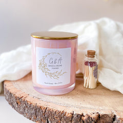 Personalised Engagement Gift Candle Couple Initials Keepsake Wedding Gift for Engaged Friends, Fiance, Fiancee Custom Date Candle