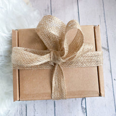 Personalised Scented Candle Christmas Gift for Mummy, Gift Box for Her, Merry Christmas Cosy Stylish Unique Vegan Xmas Present