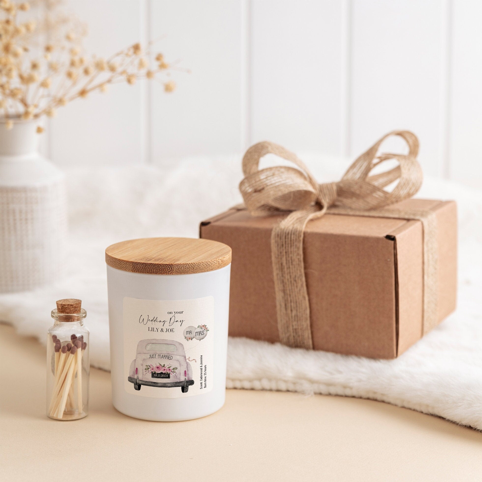 Personalised Wedding Gift Soy Wax Scented Candle, With date couple's names, Mr Mrs On Your Wedding Day Hand - Poured Cosy Gift for Newlywed